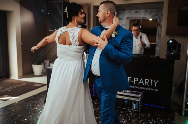 Przyjęcie weselne Marta & Artur Sala Bankietowa Impressa w Czernicy, dj na wesele czernica, muzyka na wesele, wesele czernica, dj na wesele, dj weselny, DJ Raf-Party