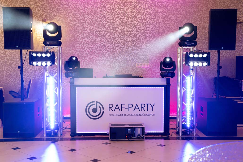 Ile kosztuje DJ na wesele 2024 oraz jaka jest DJ na wesele cena 2024 za oprawę muzyczną przyjęcia weselnego DJ Raf-Party