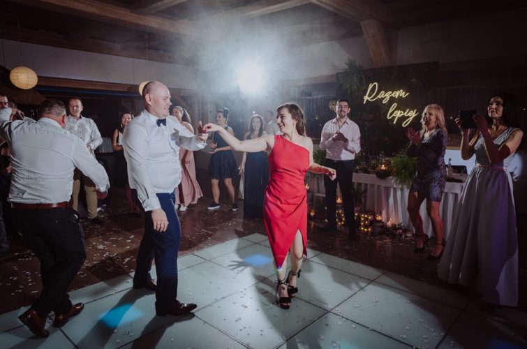 Przyjęcie weselne Asia i Przemek Stara Stolarnia Byków Profesjonalny DJ na wesele DJ Raf-Party